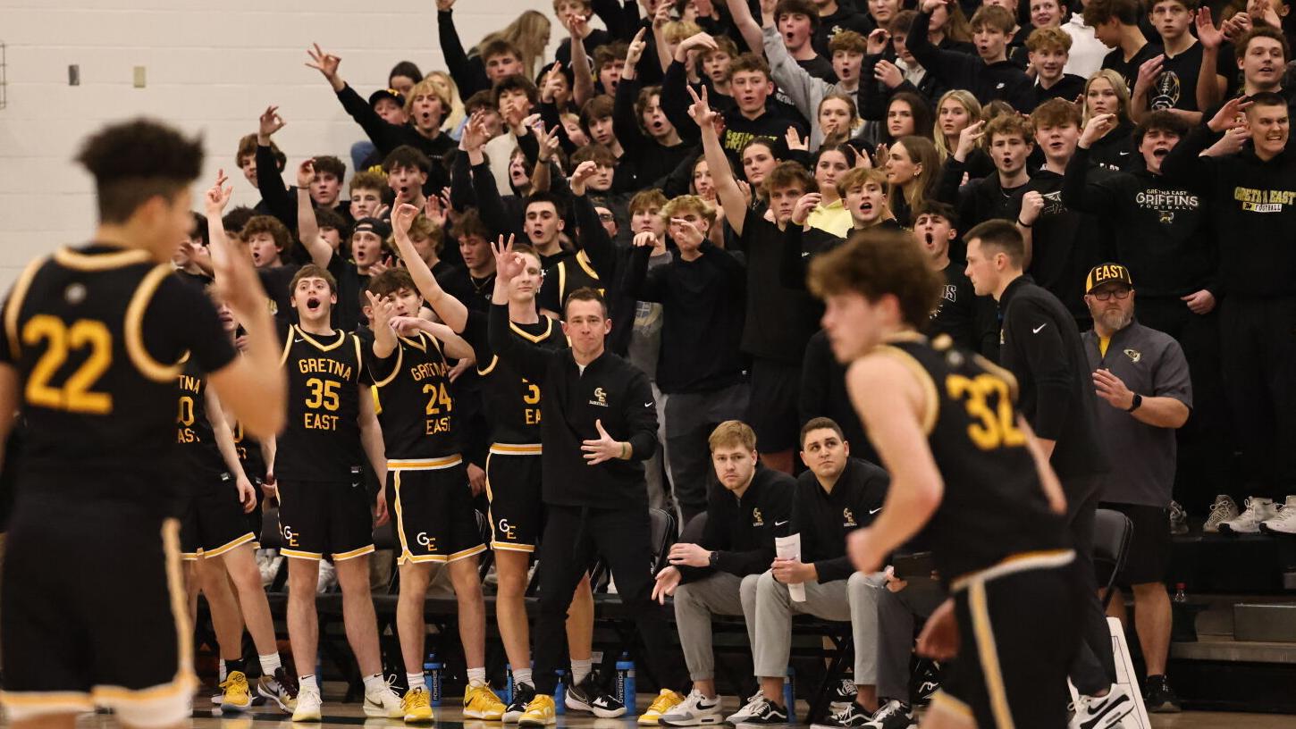 Gretna East boys basketball's staunch defense limits Gretna